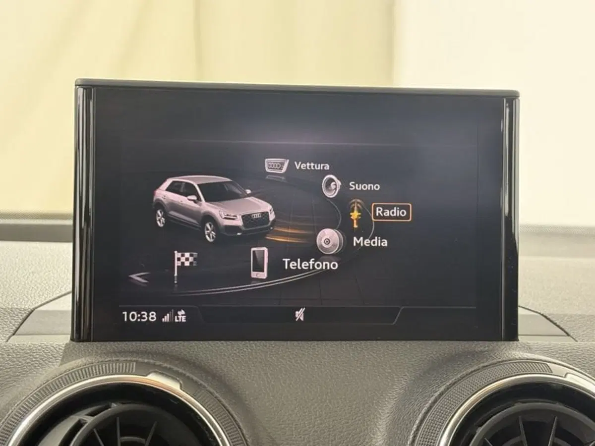 Audi Q2 usata a Perugia (8)