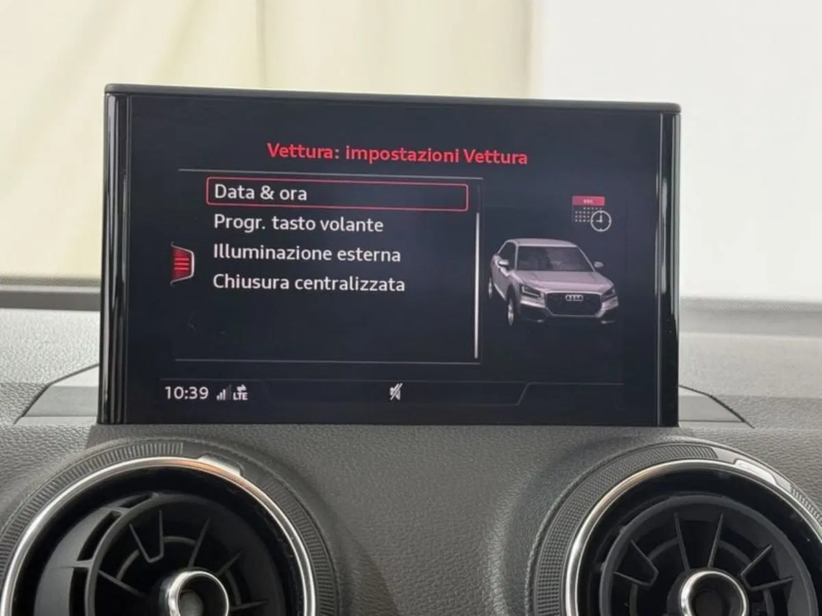 Audi Q2 usata a Perugia (9)