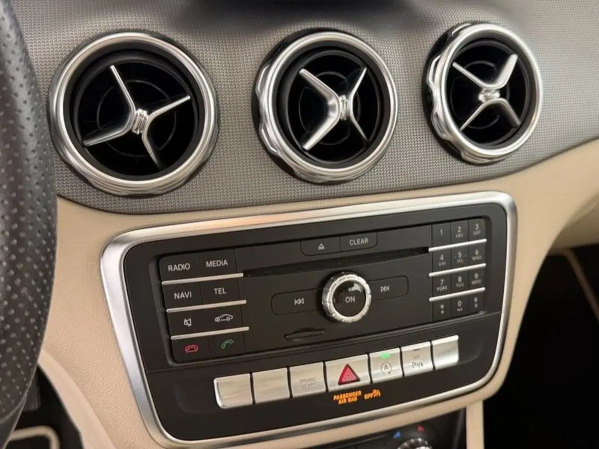 Mercedes-Benz GLA SUV usata a Perugia (12)