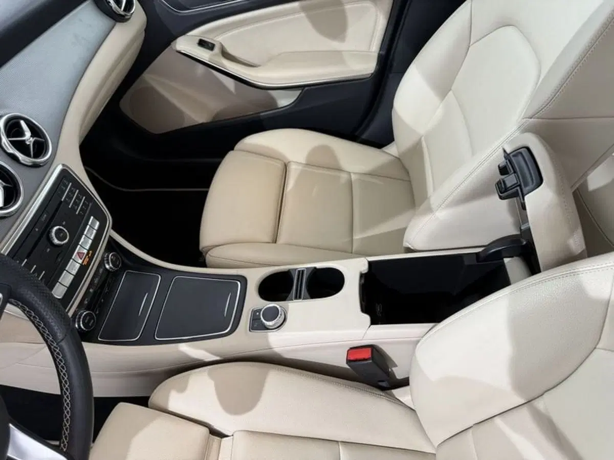 Mercedes-Benz GLA SUV usata a Perugia (16)