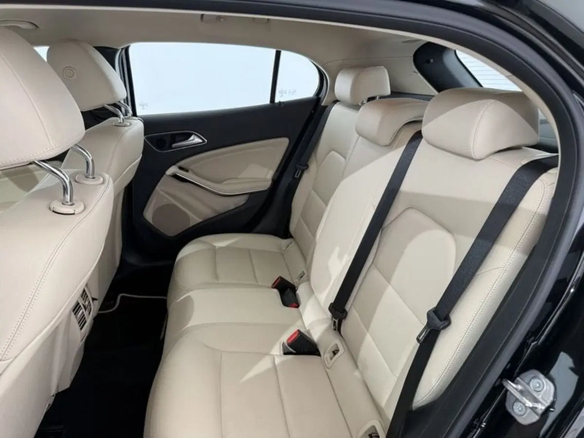 Mercedes-Benz GLA SUV usata a Perugia (18)