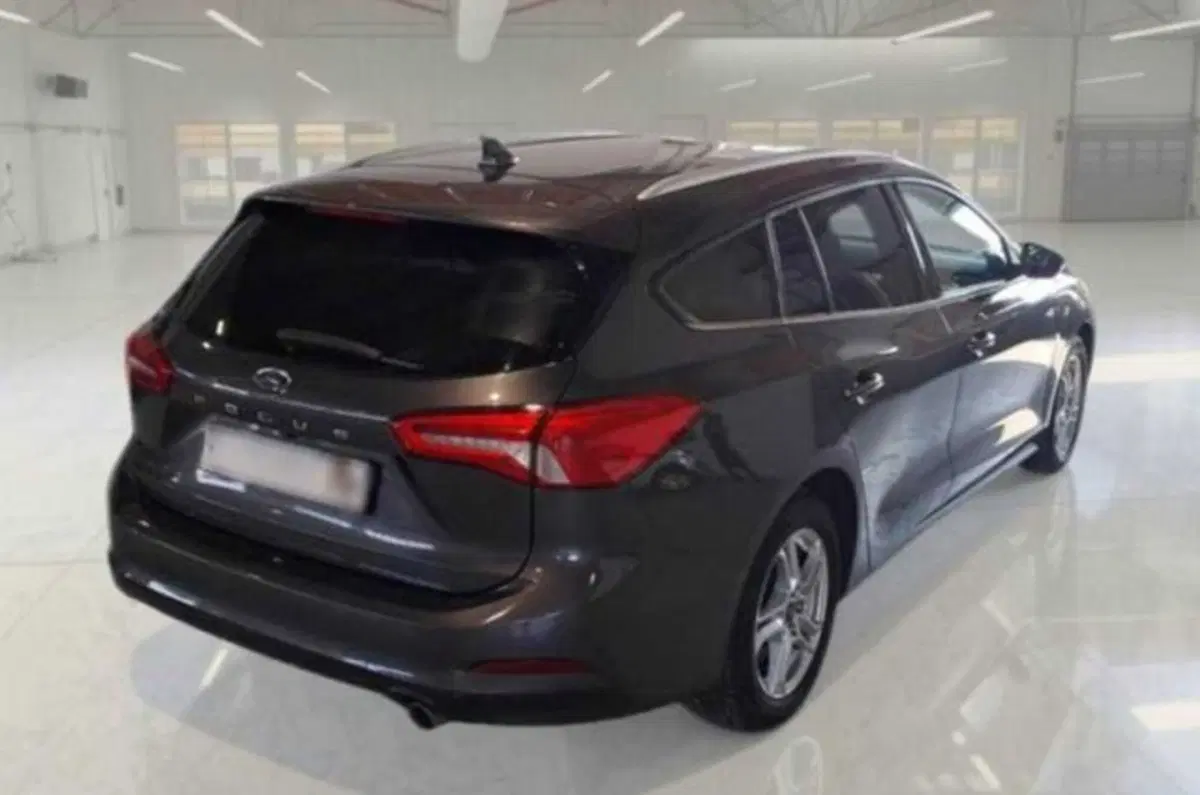 Ford Focus Station Wagon usata a Bologna (2)