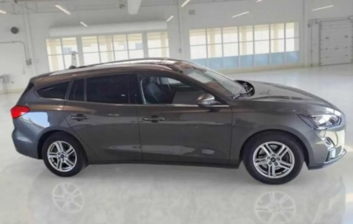 Ford Focus Station Wagon usata a Bologna (6)