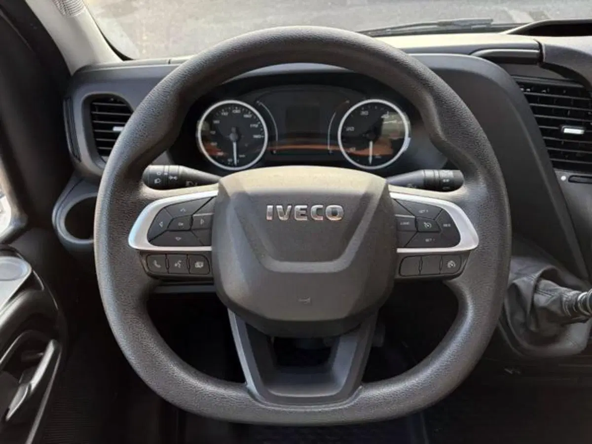 Iveco Daily Telaio usata a Brescia (10)