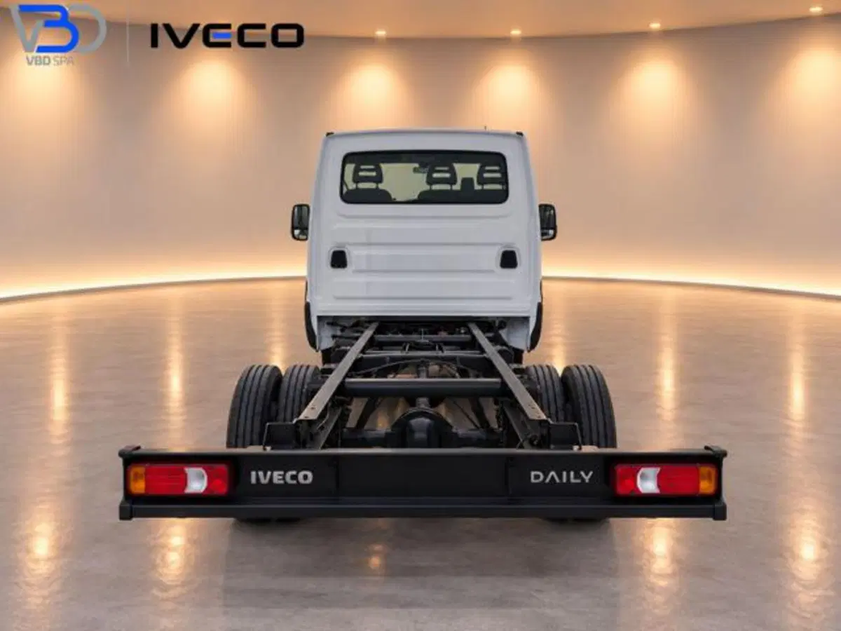 Iveco Daily Telaio usata a Brescia (5)