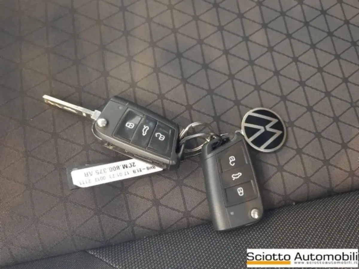 Volkswagen T-Cross usata a Messina (20)