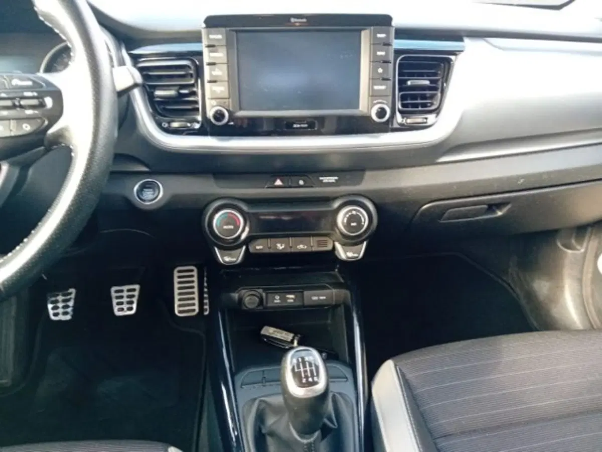 Kia Stonic usata a Udine (15)