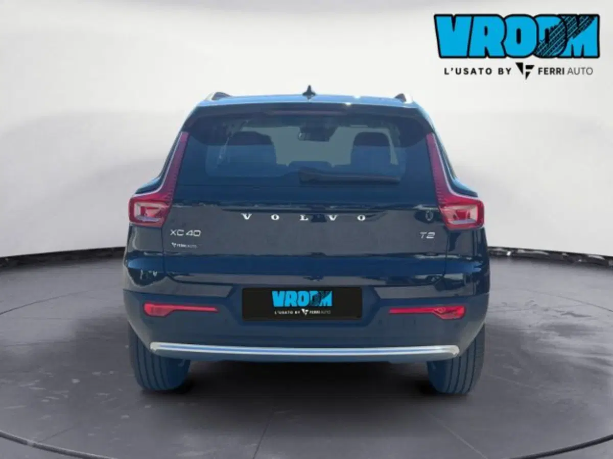 Volvo XC40 usata a Udine (7)