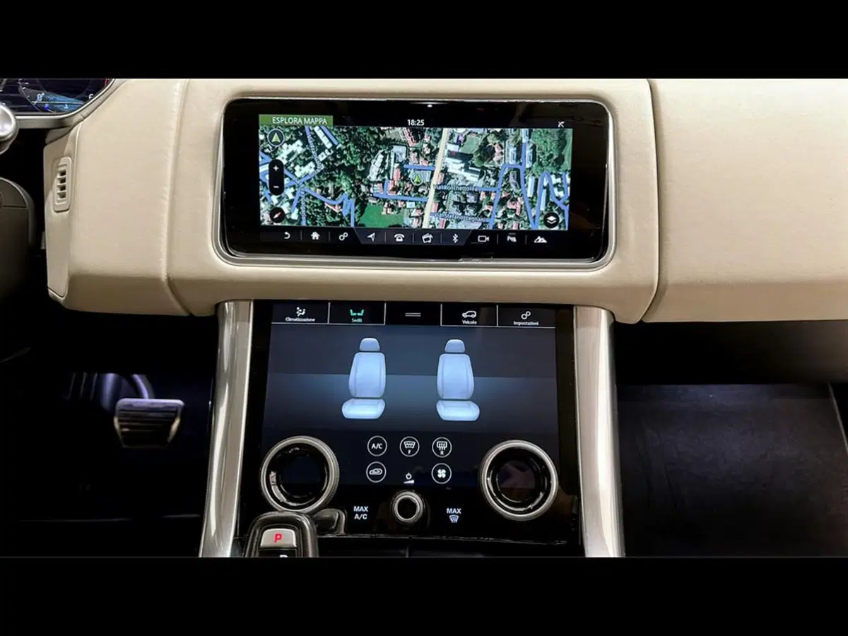 Land Rover Range Rover Sport usata a Varese (14)