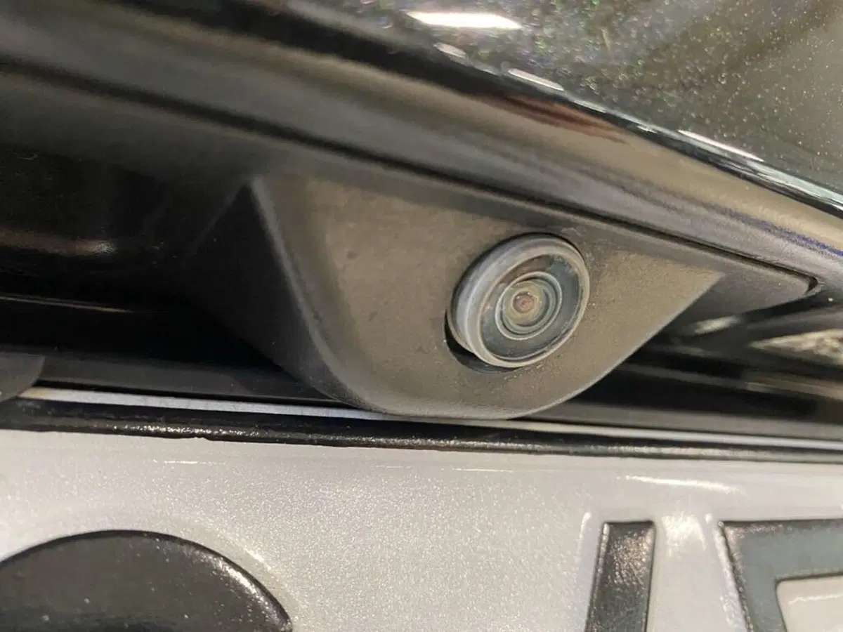 Alfa Romeo Stelvio usata a Torino (14)