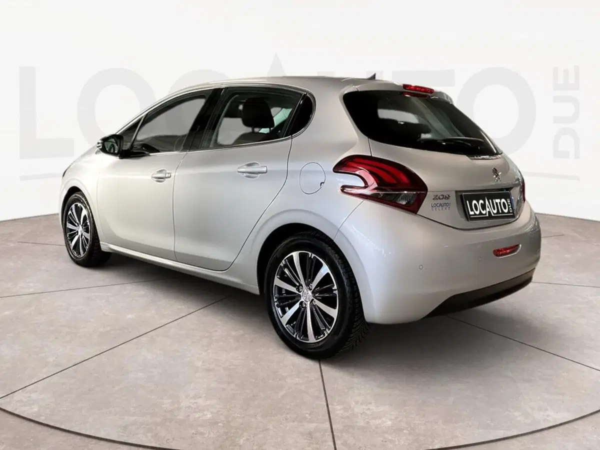 Peugeot 208 usata a Torino (4)