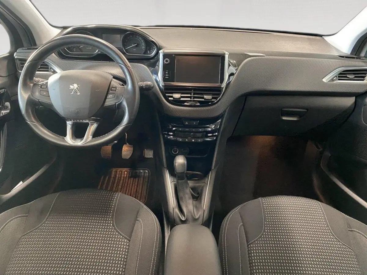 Peugeot 208 usata a Torino (5)