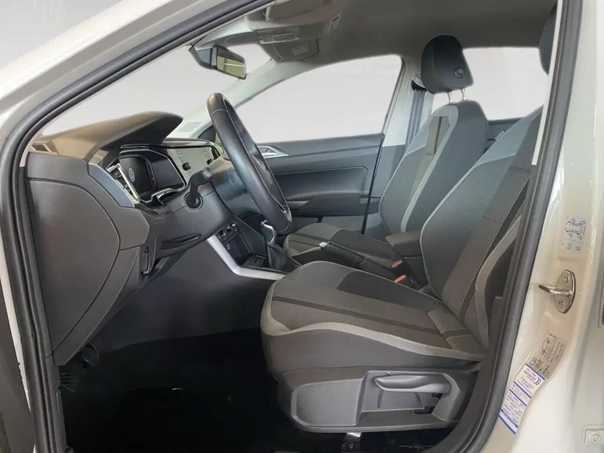Volkswagen Polo usata a Torino (7)