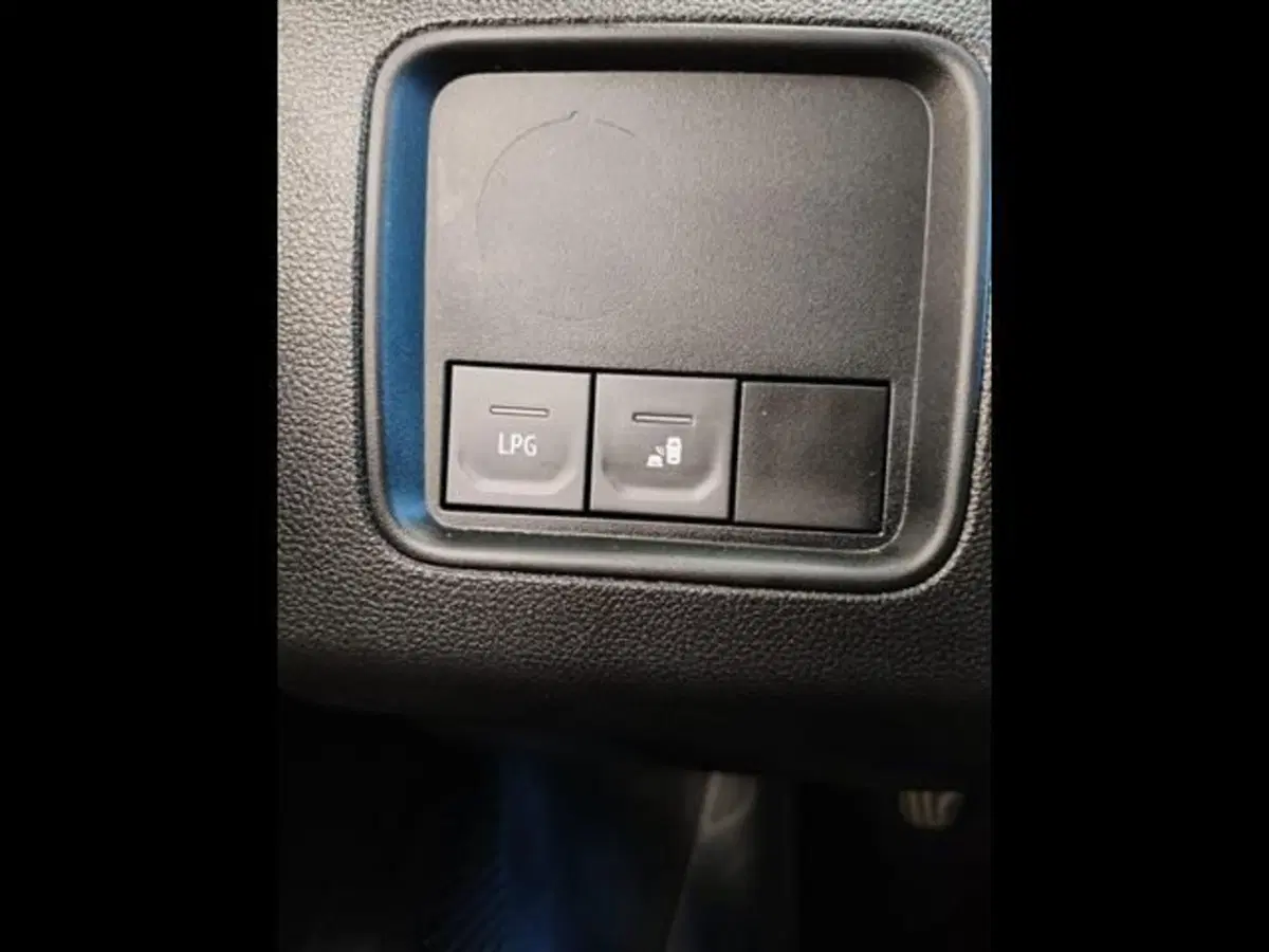 Dacia Duster usata a Siena (7)