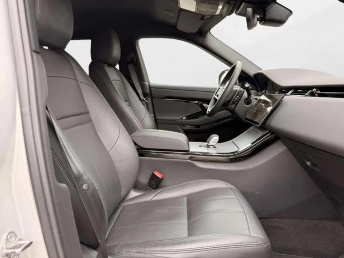 Land Rover Range Rover Evoque nuova a Siena (3)