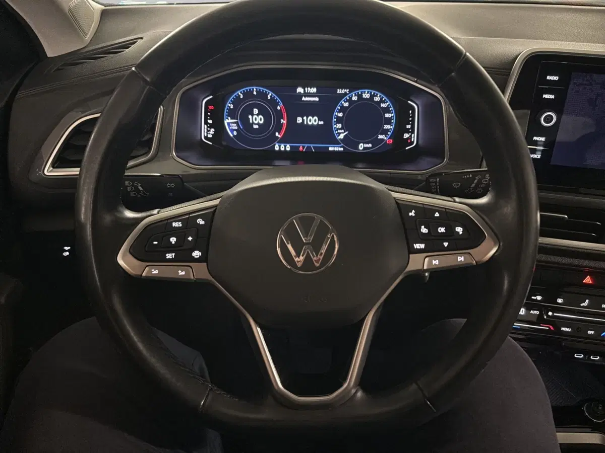 Volkswagen T-Roc usata a Genova (14)