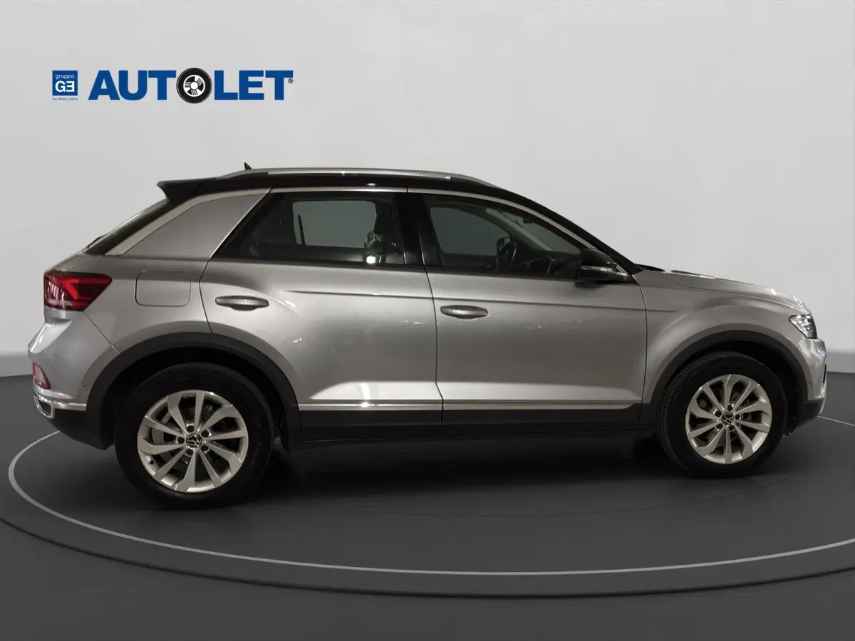 Volkswagen T-Roc usata a Genova (4)