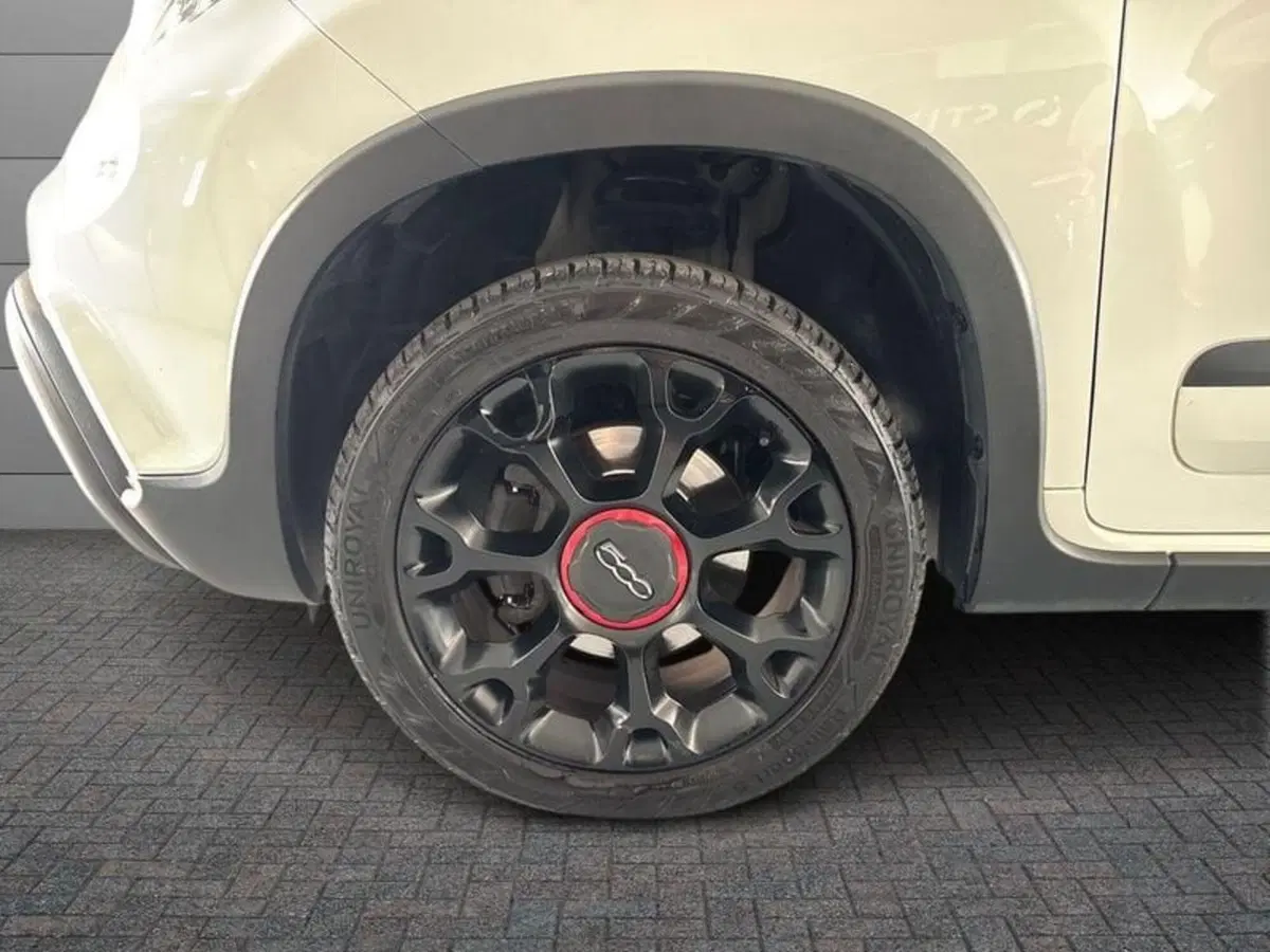 Fiat 500L usata a Prato (8)