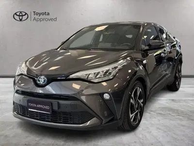 Toyota Toyota C-HR 1.8 hev Trend fwd e-cvt del 2022 usata a Prato