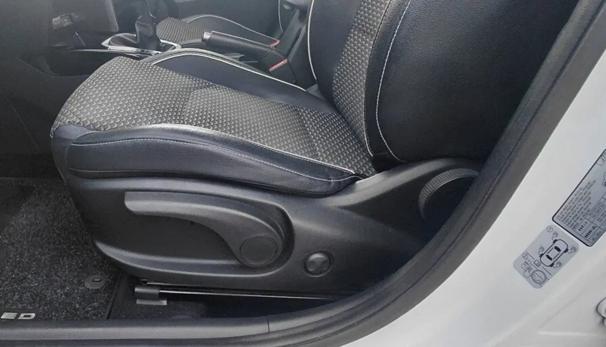 Kia XCeed usata a Cosenza (12)
