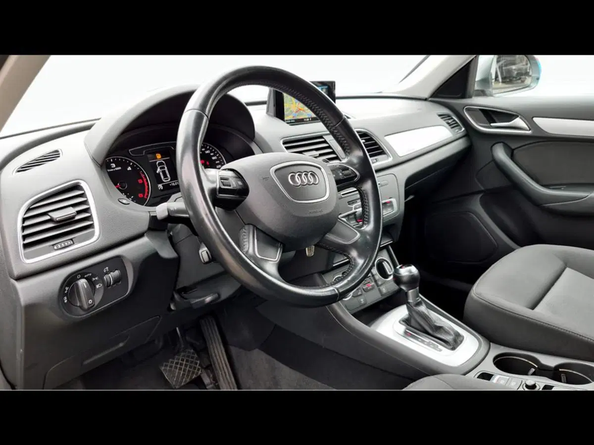 Audi Q3 usata a Varese (9)