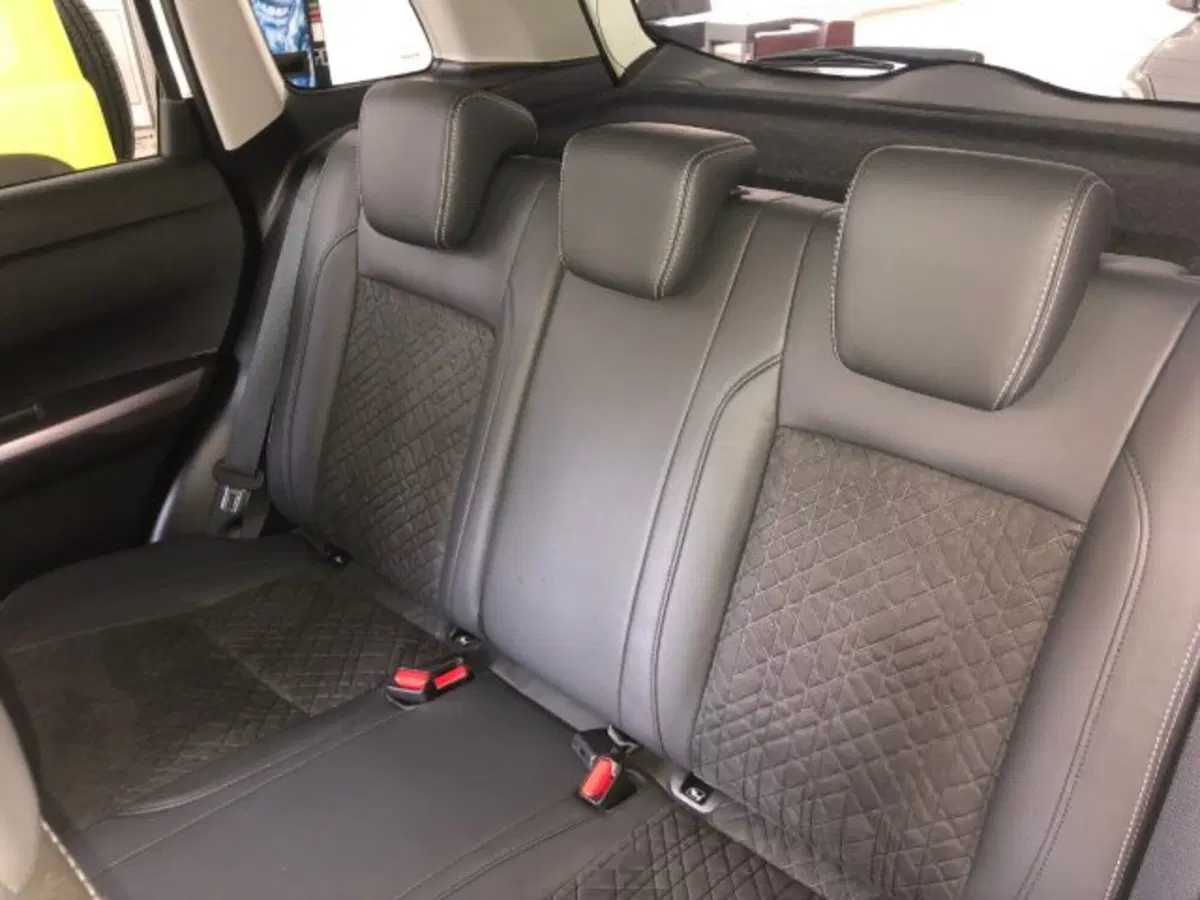 Suzuki Vitara usata a Torino (8)