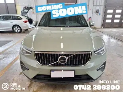Volvo XC40 T5 Recharge Plug-in Hybrid automatico Core del 2022 usata a Foligno