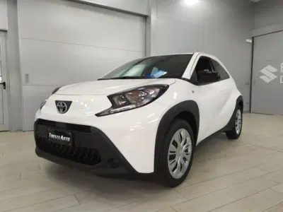 Toyota Aygo X 1.0 VVT-i 72 CV 5 porte Limited Air del 2025 usata a Muggia