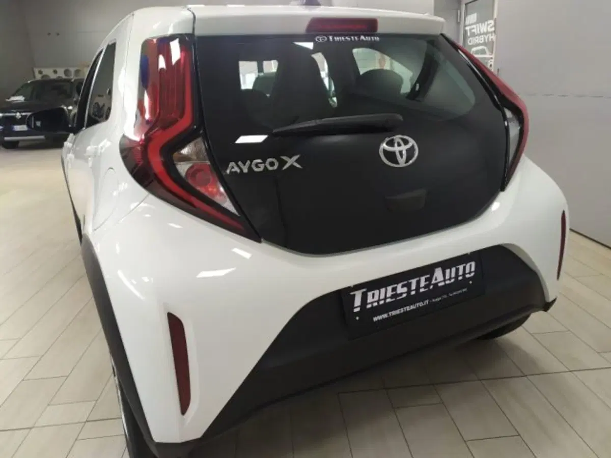 Toyota Aygo X usata a Trieste (4)