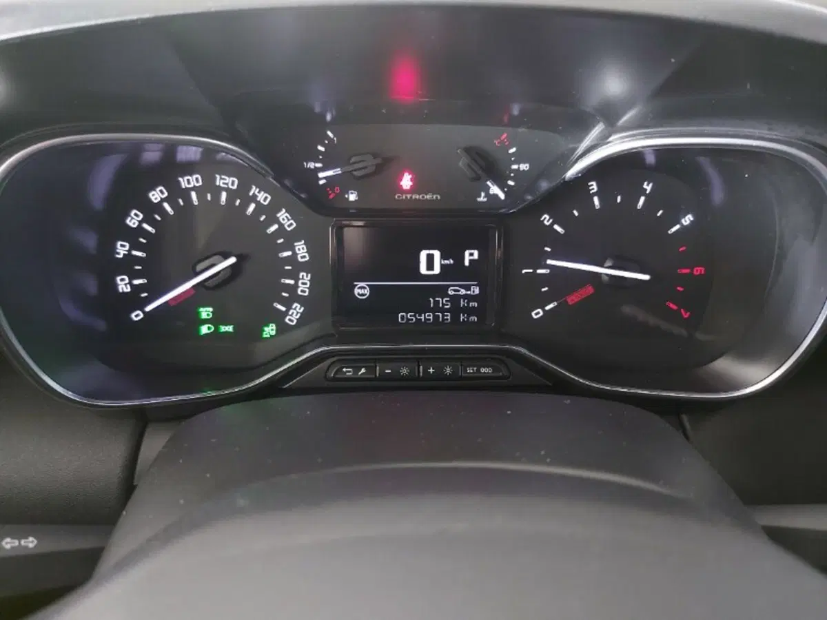 Citroen C3 Aircross usata a Pordenone (16)