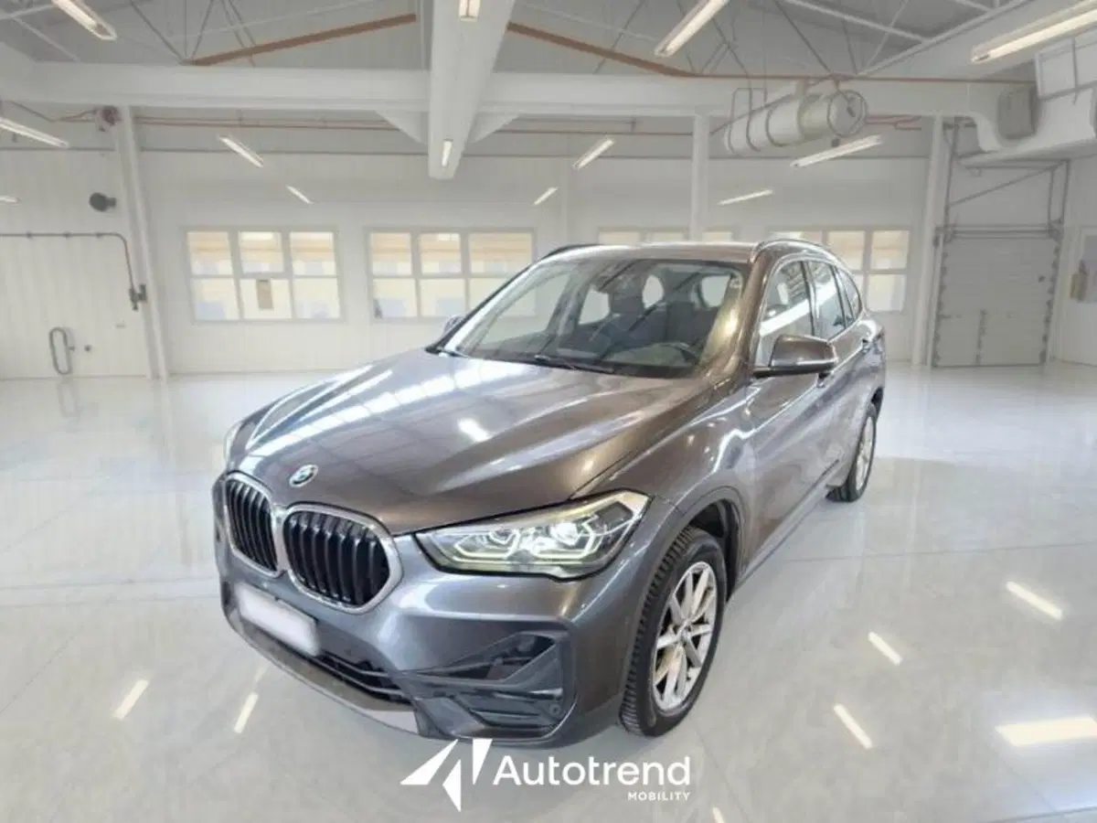 BMW X1 usata a Bari (9)