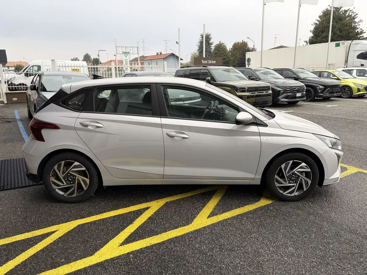 Hyundai i20 usata a Vercelli (5)