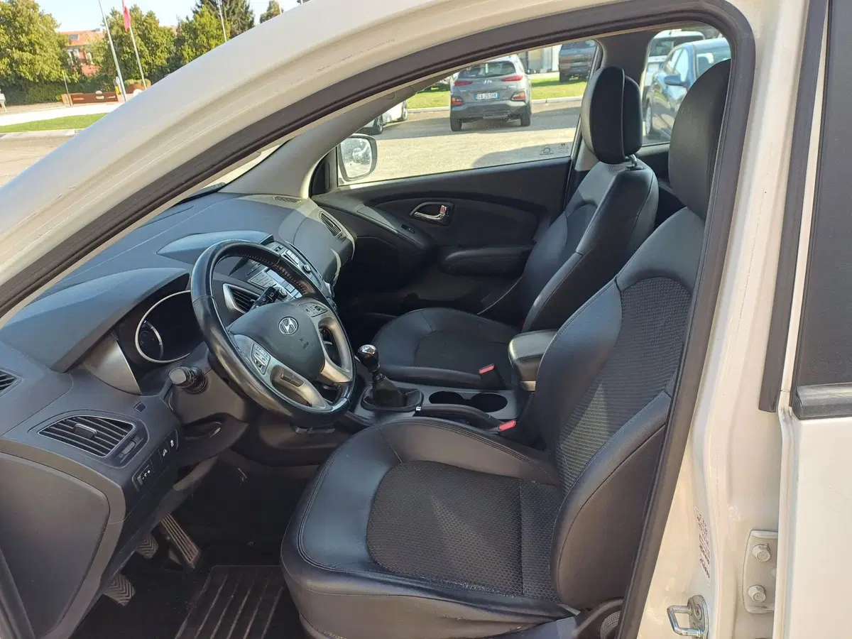 Hyundai ix35 usata a Alessandria (7)
