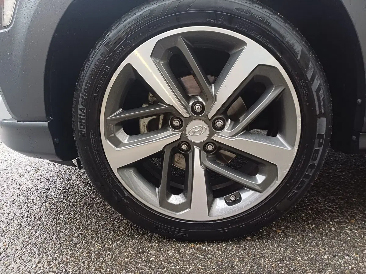 Hyundai Kona usata a Alessandria (14)