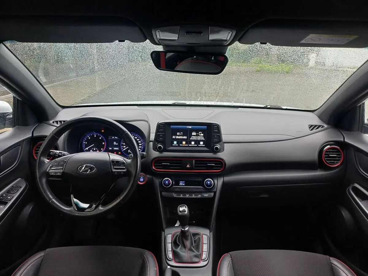 Hyundai Kona usata a Alessandria (9)