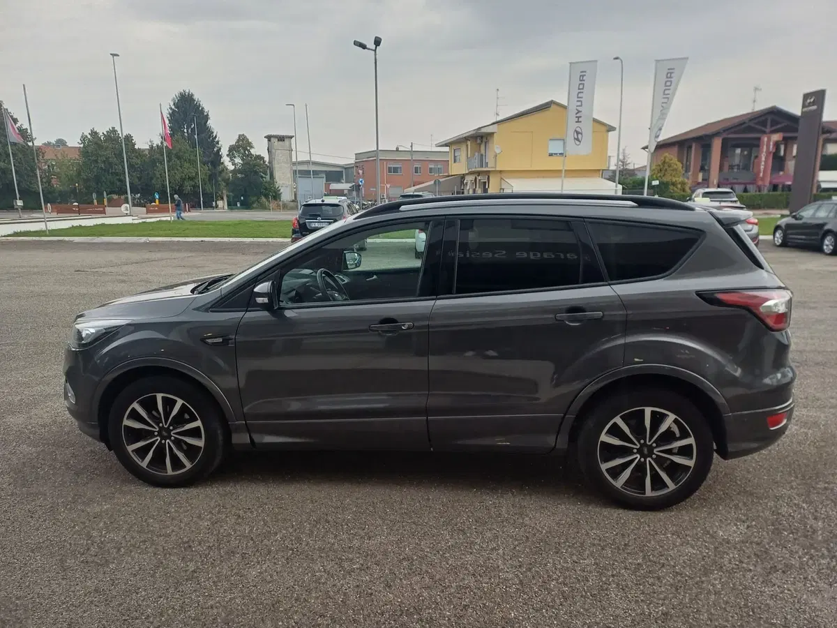 Ford Kuga usata a Alessandria (4)