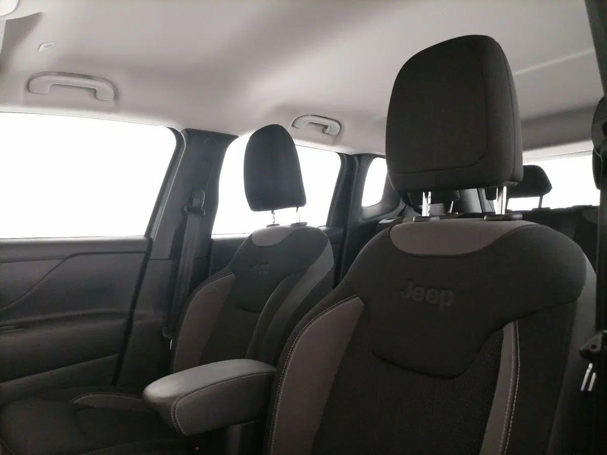 Jeep Renegade usata a Roma (12)