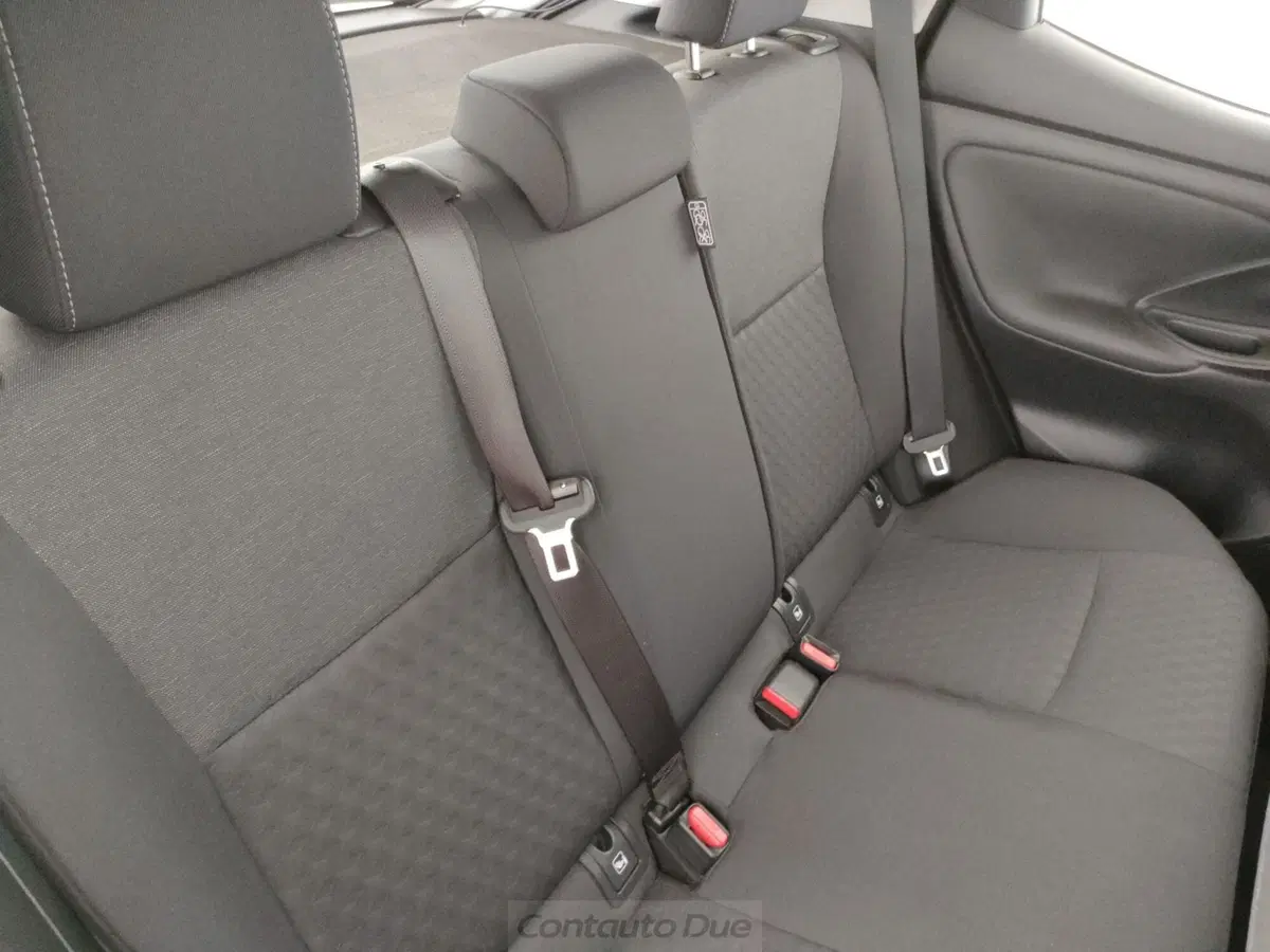 Toyota Yaris usata a Caserta (16)