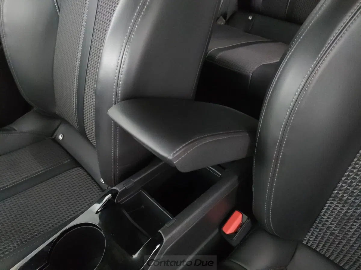 Peugeot 2008 usata a Caserta (16)