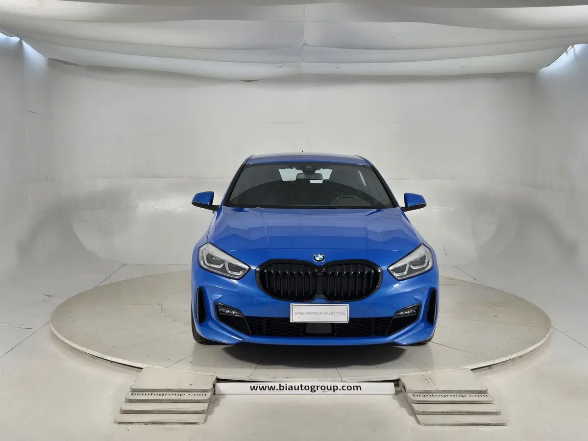BMW Serie 1 5p. usata a Torino (2)