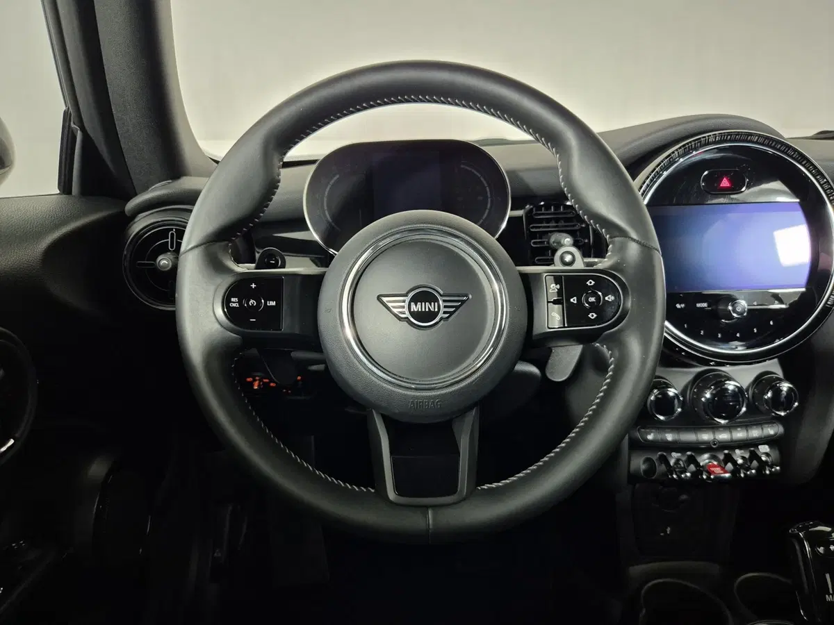 MINI Mini Cabrio usata a Torino (16)