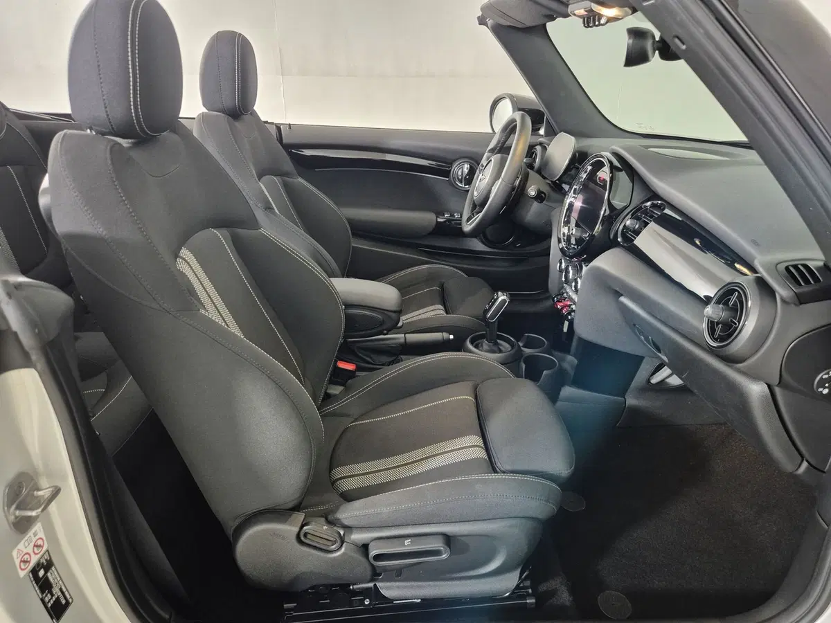MINI Mini Cabrio usata a Torino (9)