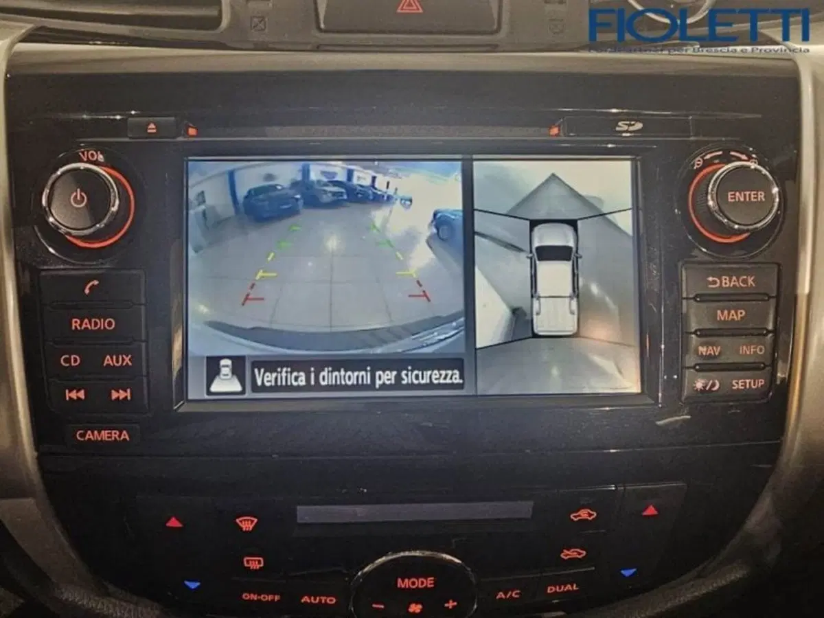 Nissan Navara usata a Brescia (10)