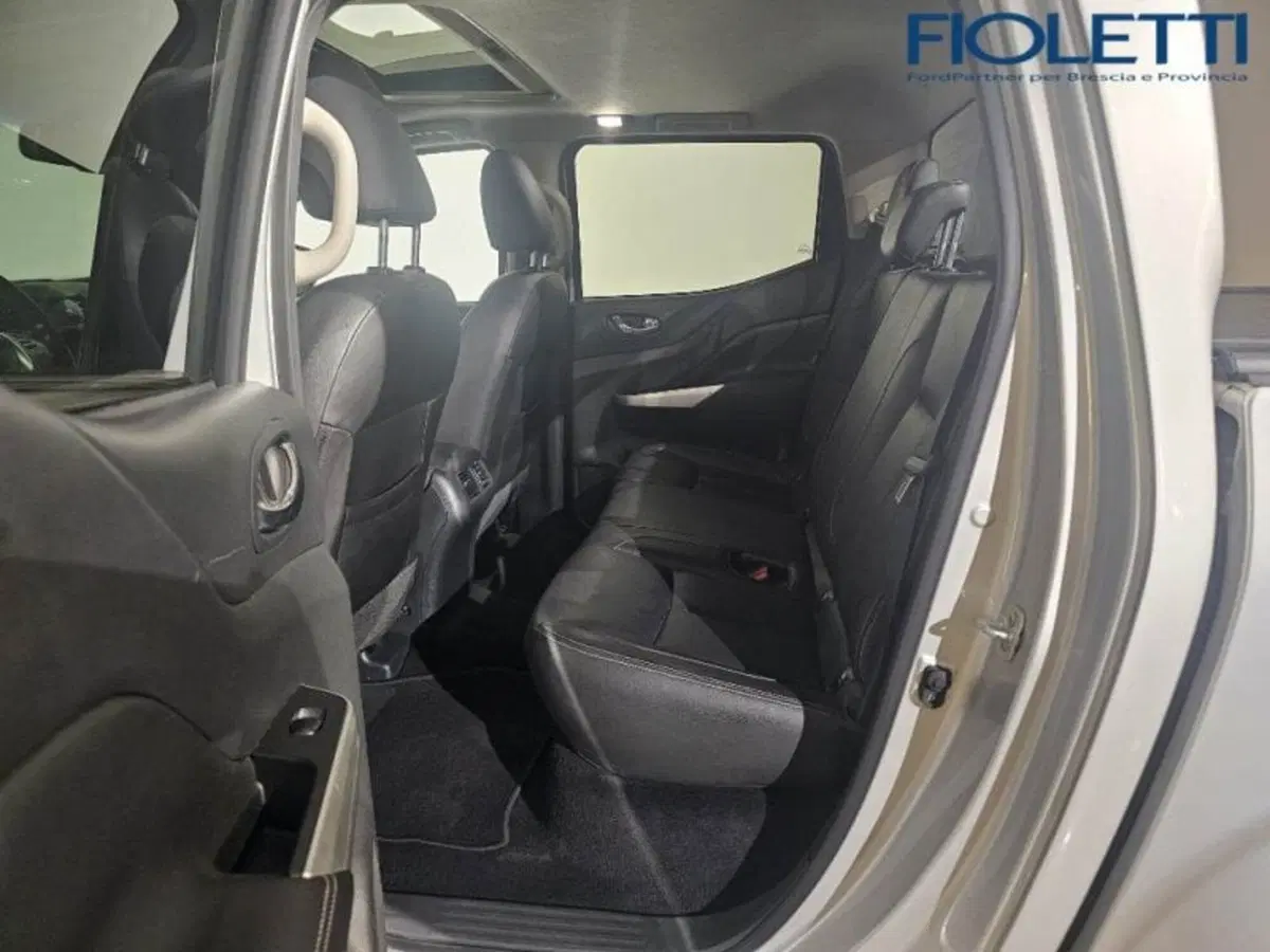 Nissan Navara usata a Brescia (13)