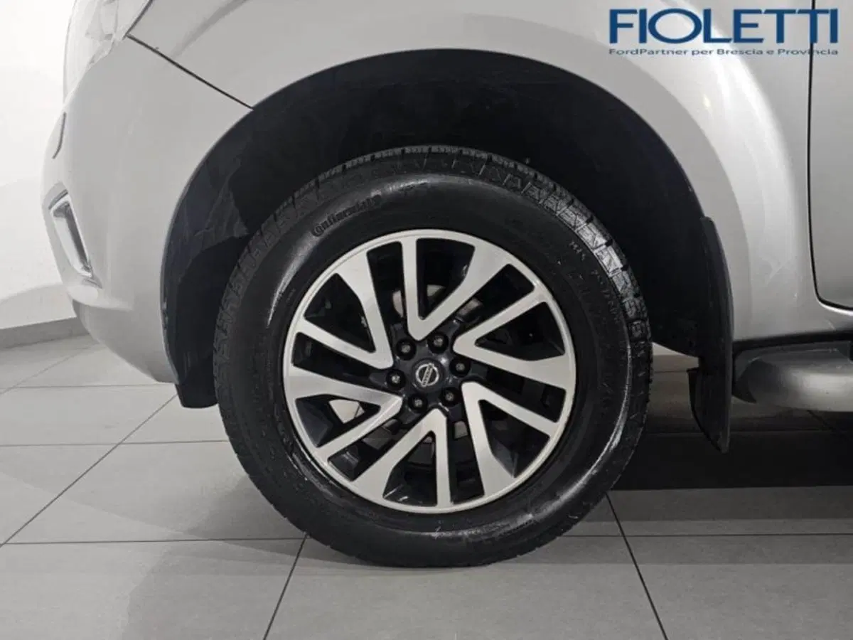 Nissan Navara usata a Brescia (17)