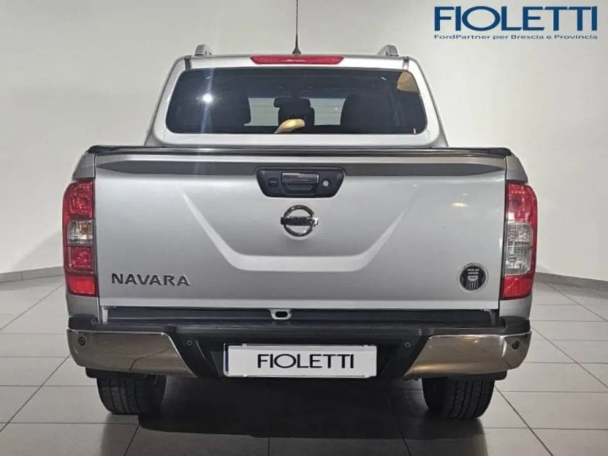 Nissan Navara usata a Brescia (5)
