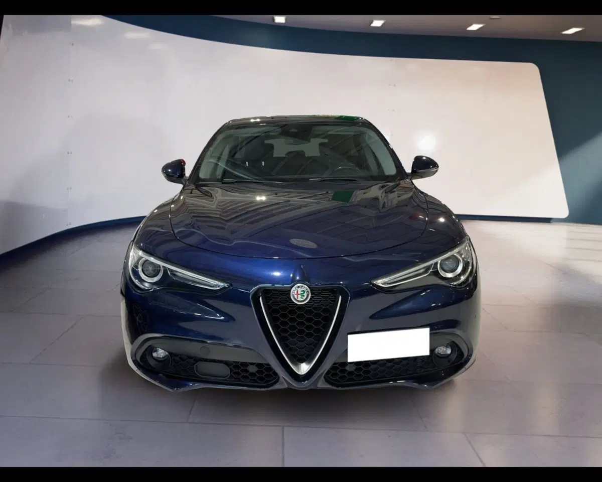 Alfa Romeo Stelvio usata a Torino