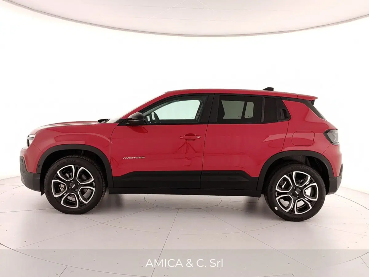 Jeep Avenger nuova a Caserta (8)