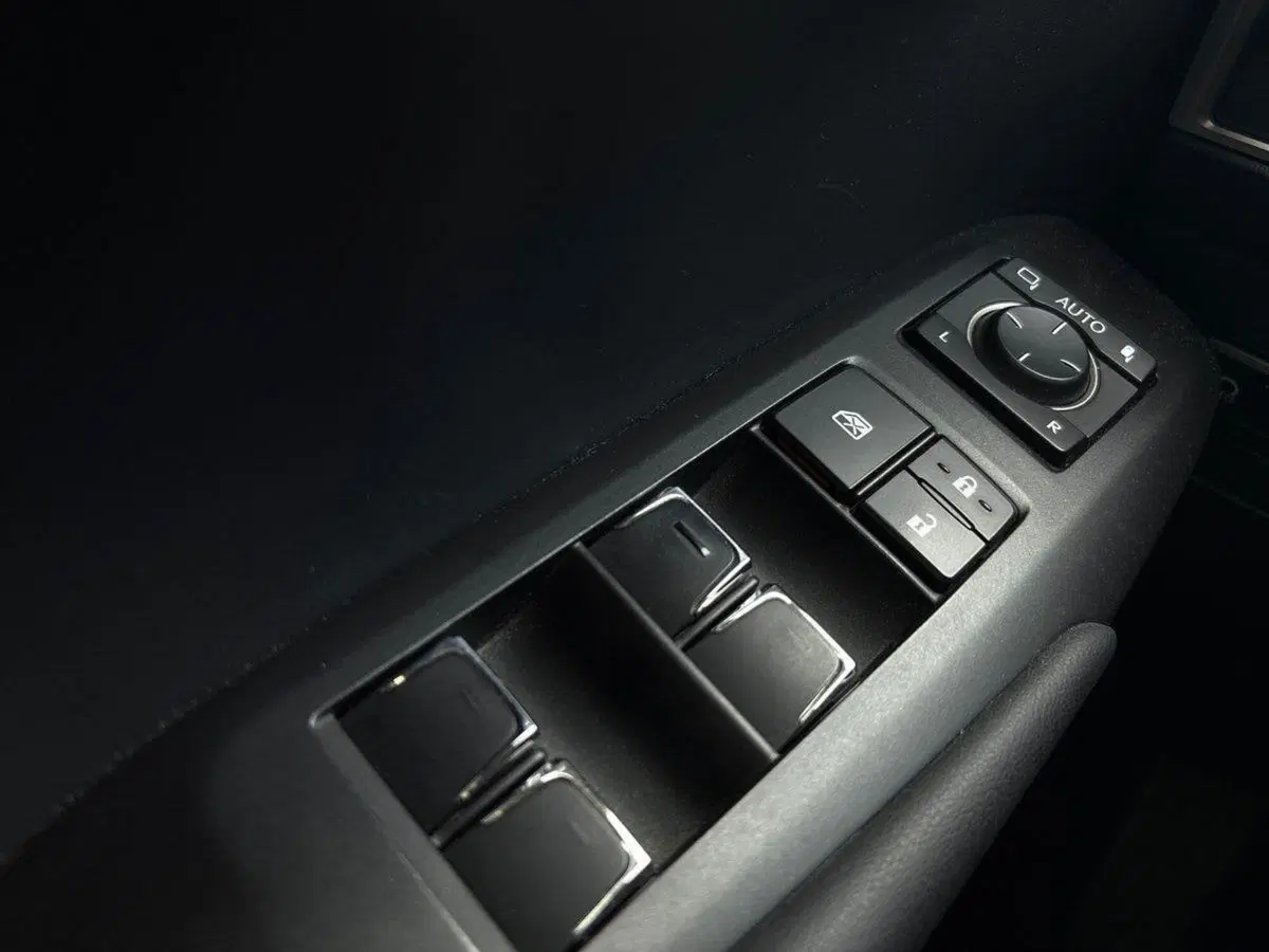 Lexus NX usata a Treviso (17)
