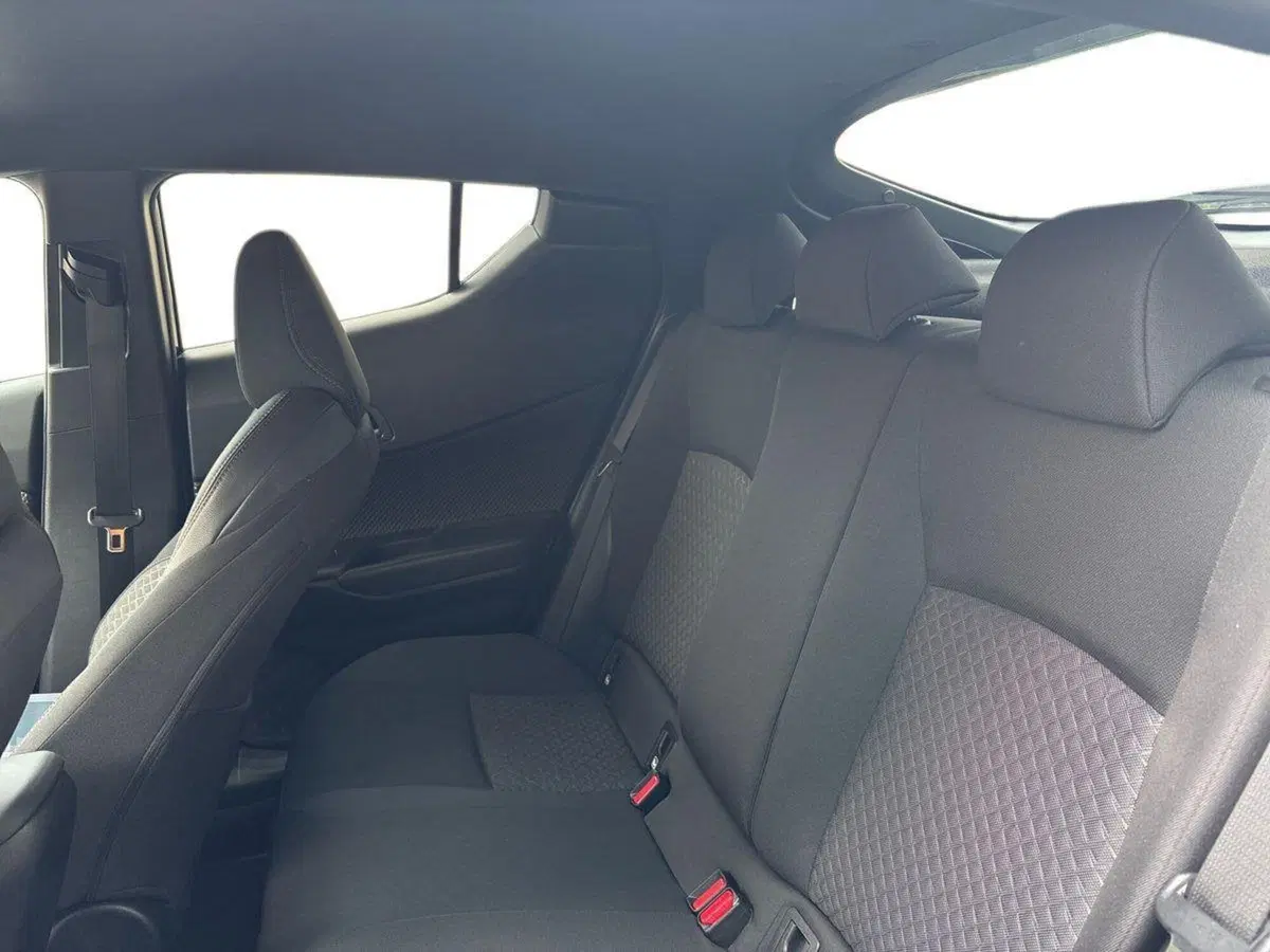 Toyota Toyota C-HR usata a Treviso (12)